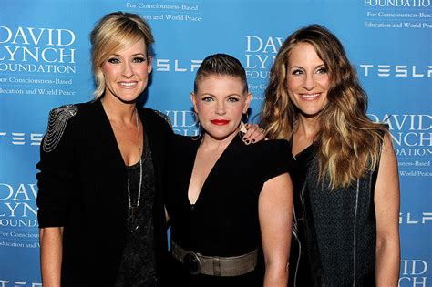 Remember the Dixie Chicks Controversial Entertainment Weekly。